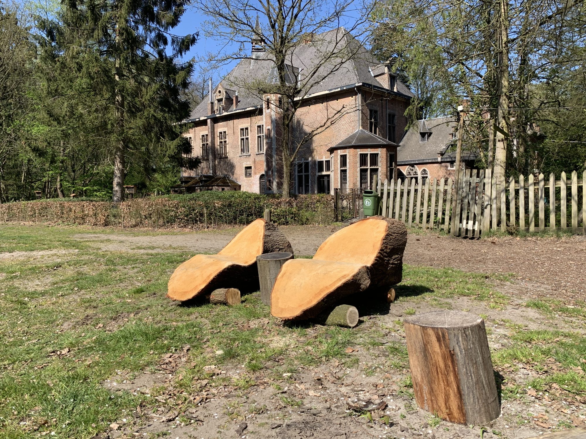 Het bosrijke domein Weyneshof